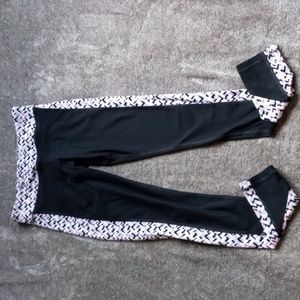 Trina Turk Recreation black and chevron print leggings
